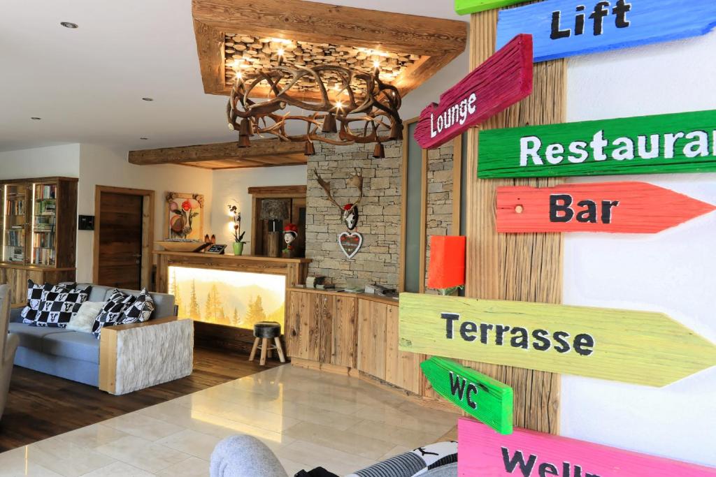 Certifikát, hodnocení, plakát nebo jiný dokument vystavený v ubytování Hotel Schwarzenberg