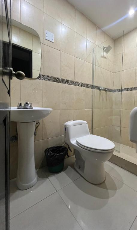 Koupelna v ubytování Hotel LC