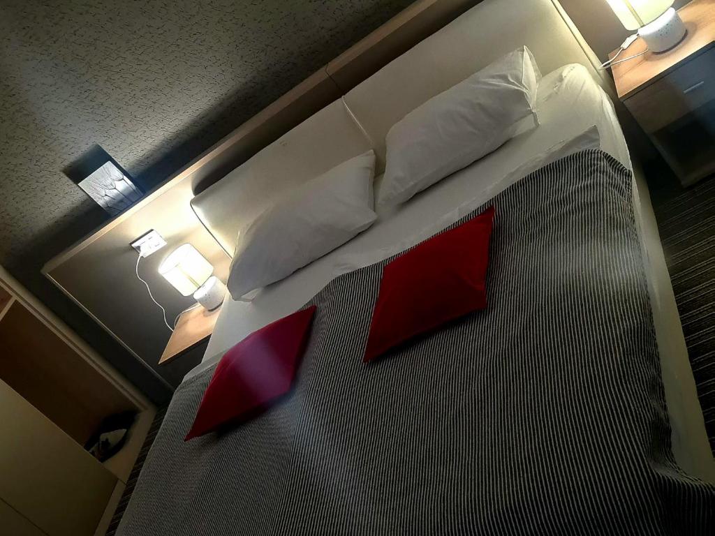 BoNiToS, SOBE-ROOMS - 13