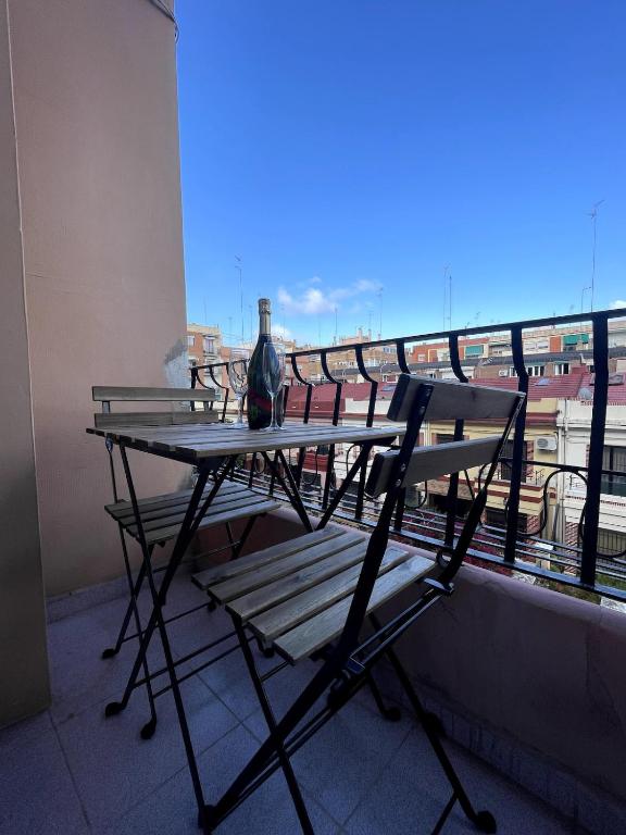 Casa Calma - Modern Apartment, Perfect Location - Only 10 min walking to Turia Parc
