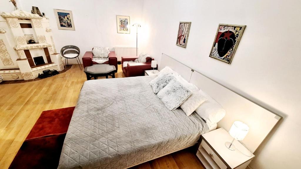 Χώρος καθιστικού στο Ada Old Town 6