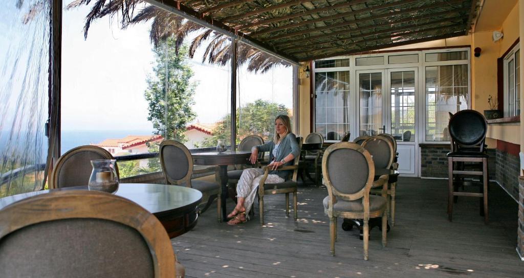 Balkón nebo terasa v ubytování Belvedere Aeolis Hotel