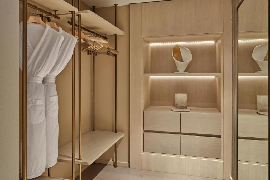 Hotel photo 42