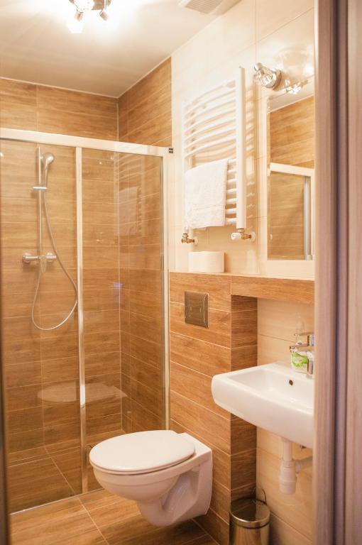 Dom Nad Wodospadem - 13