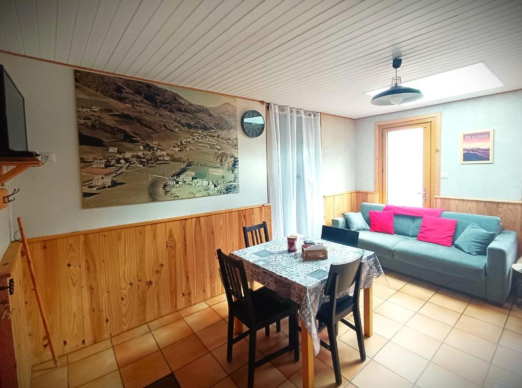 Posezení v ubytování Gîte Ha-Py Chalet