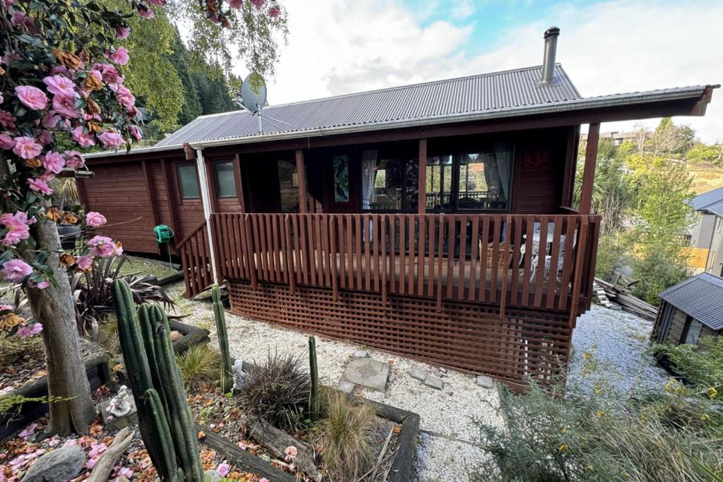 83b Conical Hill Rd - Access via Alpine Avenue