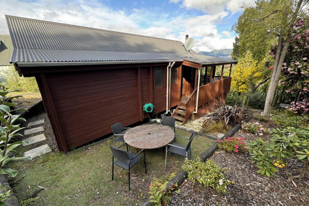 83b Conical Hill Rd - Access via Alpine Avenue - Resim 16