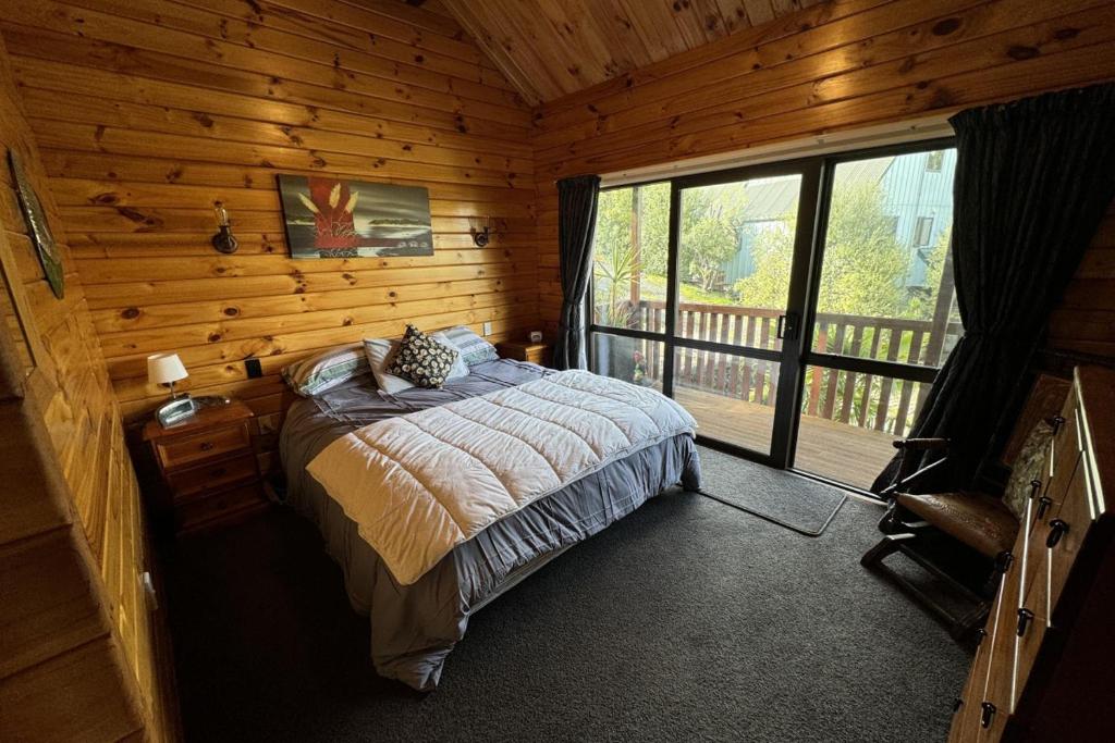 83b Conical Hill Rd - Access via Alpine Avenue - Resim 2