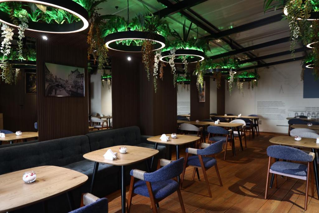 Posezení v ubytování Graphica Tbilisi Hotel