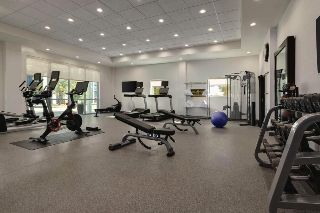 Fitness centrum a/nebo fitness zařízení v ubytování Home2 Suites by Hilton Austin North/Near the Domain, TX