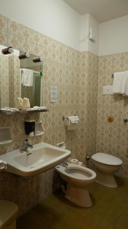 Koupelna v ubytování Hotel Davost