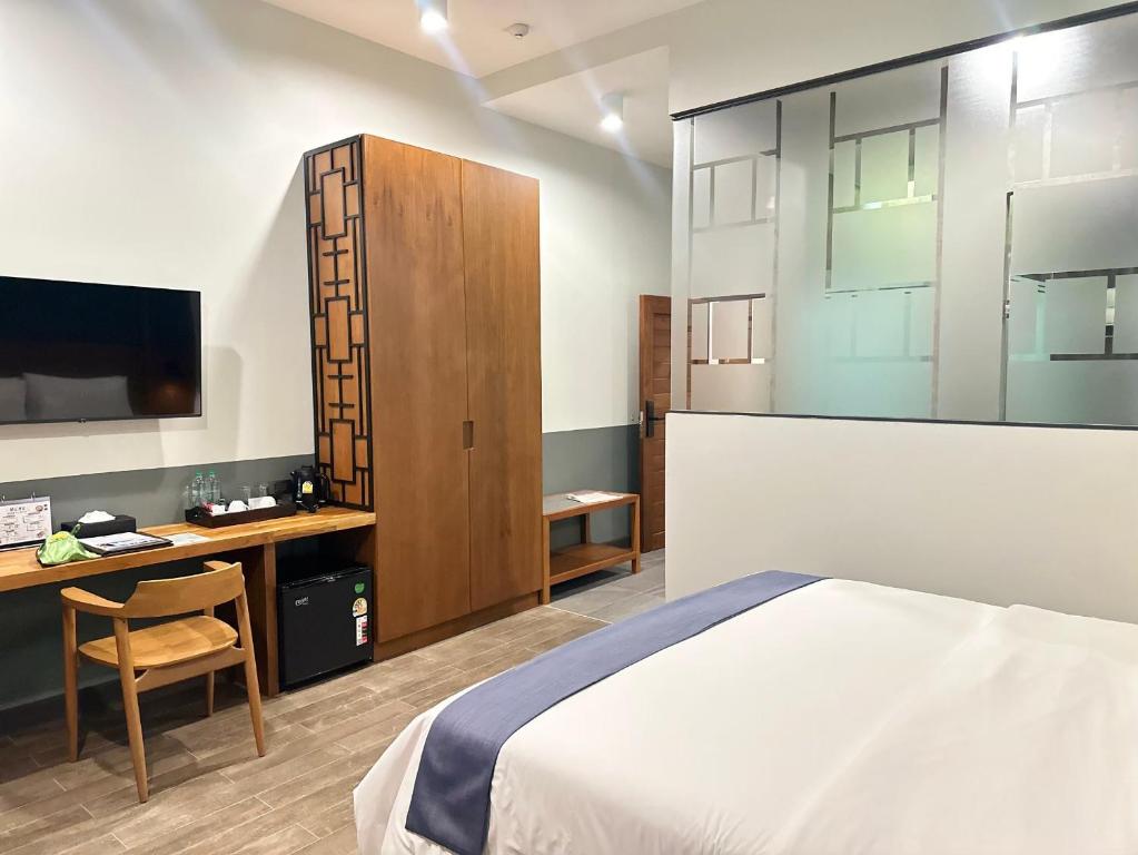 R-Mar Resort and Spa Patong, Phuket - 16