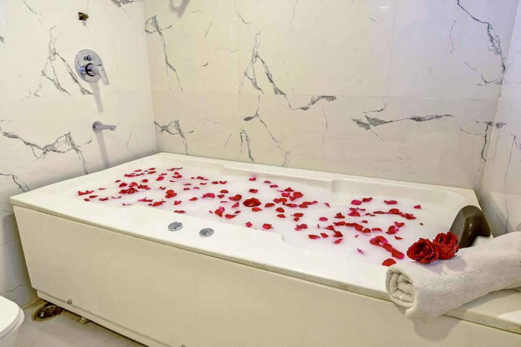 Gallery image of Solitaire Residency in Dombivli