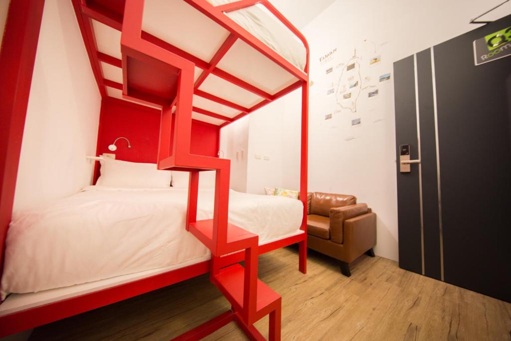 Postel nebo postele na pokoji v ubytování SleepBox Hostel