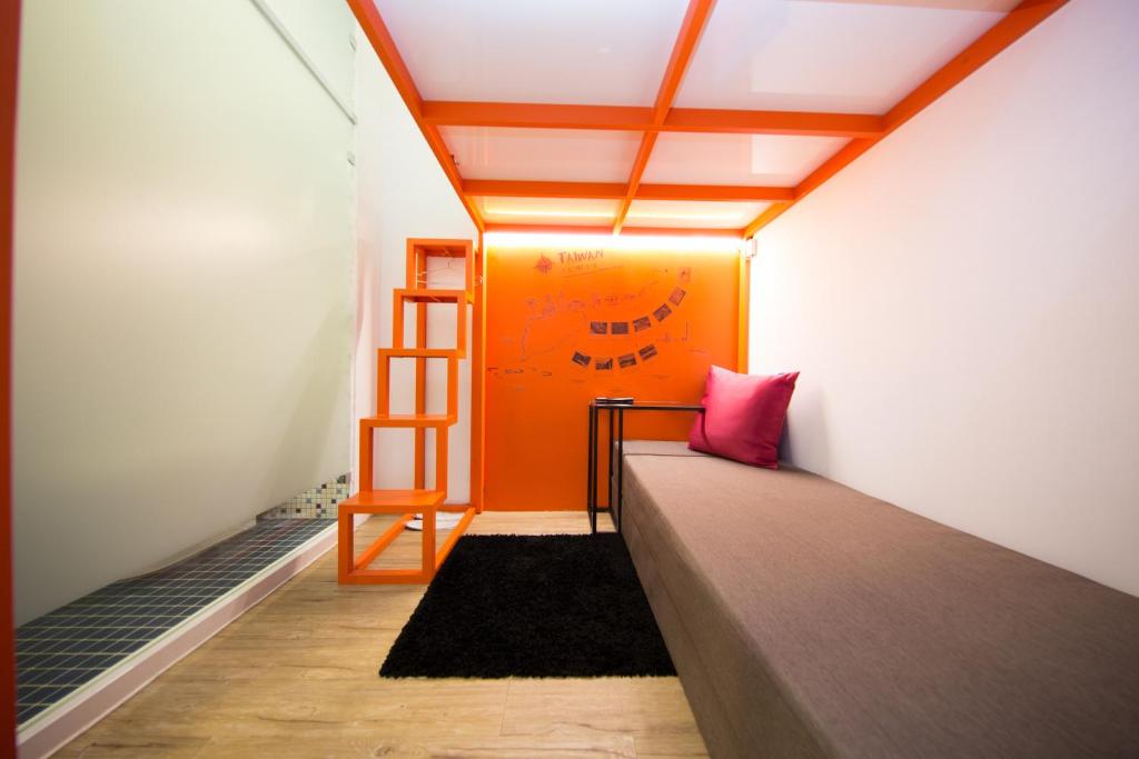 Postel nebo postele na pokoji v ubytování SleepBox Hostel