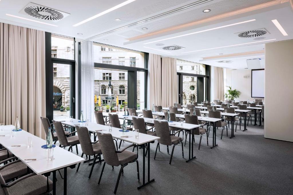 Restaurace v ubytování NH Leipzig Zentrum