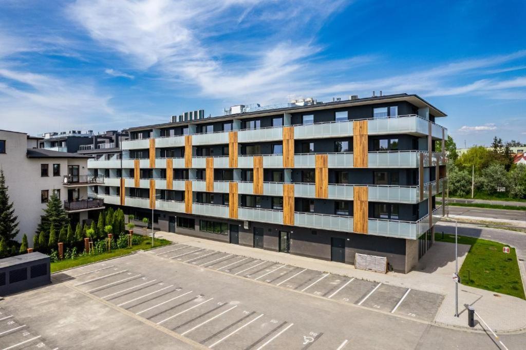 Warsaw Smart Apartment with Parking - Resim 6