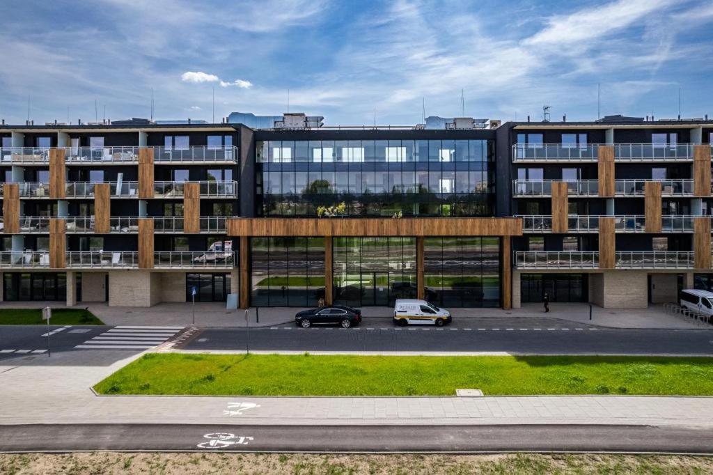 Budova, kde se aparthotel nachází