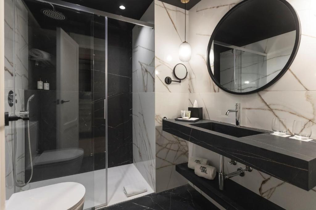 Hotel Barcelona Catedral 4 Sup - Resim 24