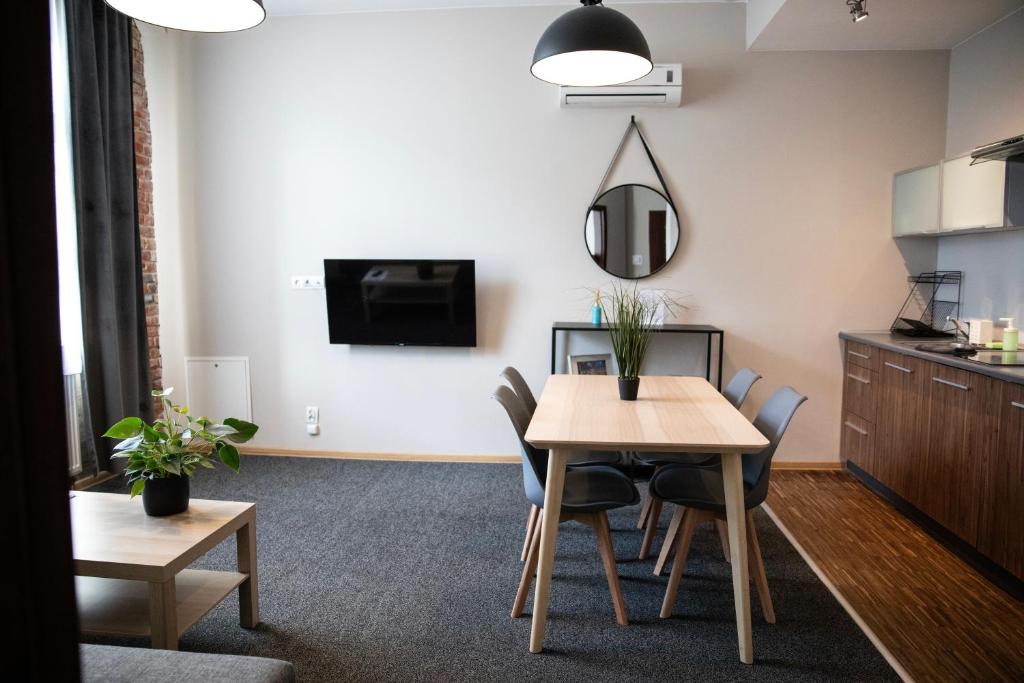 New Adler Bed & Breakfast - Vierpersoonskamer Met Eigen Badkamer