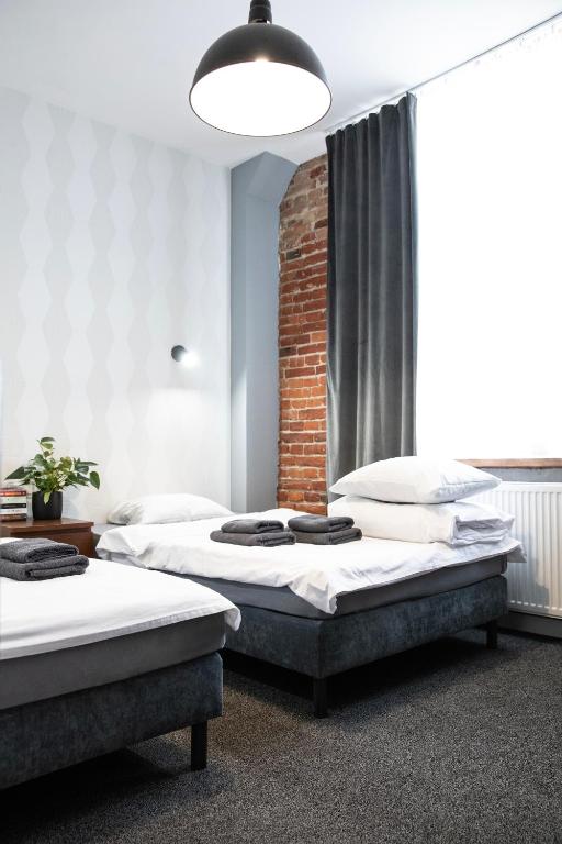 New Adler Bed & Breakfast - Vierpersoonskamer Met Eigen Badkamer