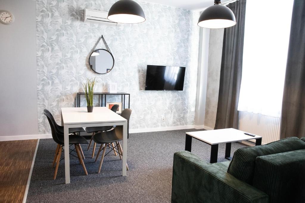 New Adler Bed & Breakfast - Vierpersoonskamer Met Eigen Badkamer