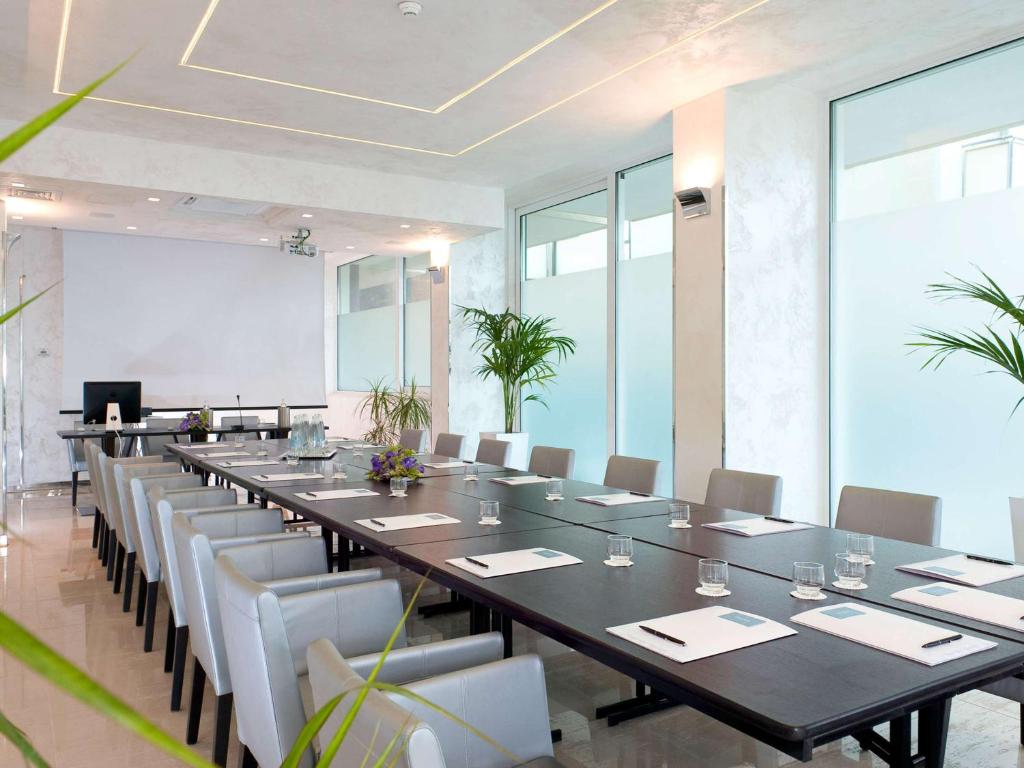 Konferenční prostory v ubytování Mercure Hotel Rimini Artis