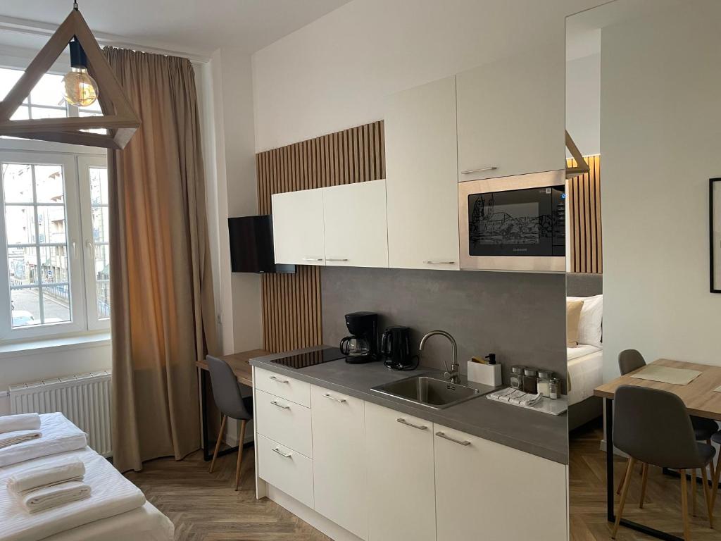 Aviendo Old Town Apartments - 3