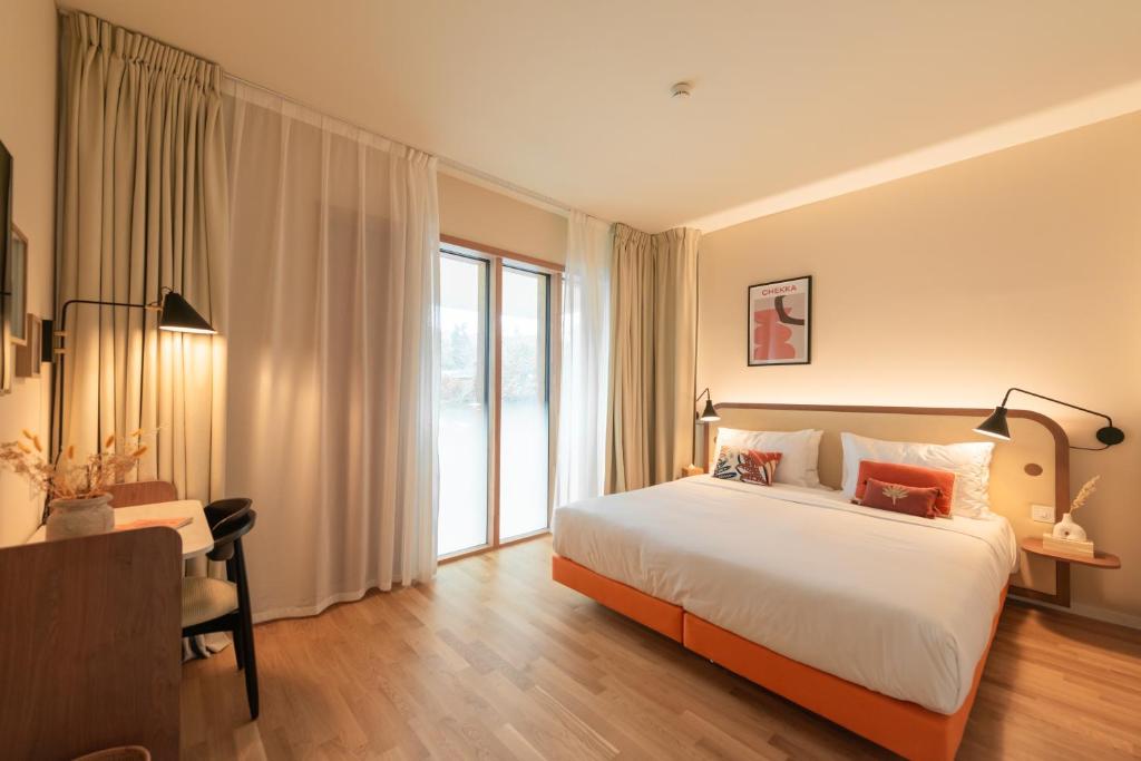 
Superior Deluxe Double or Twin Room 
