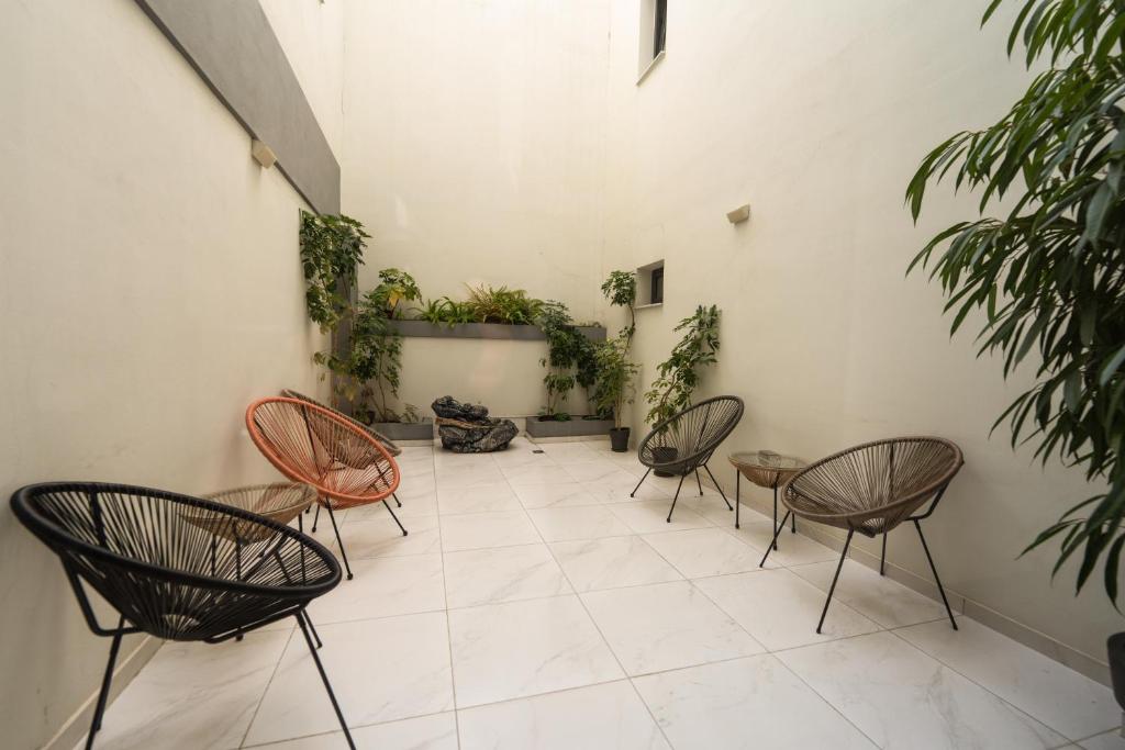 Athens Center luxury Suites 2 - Resim 13