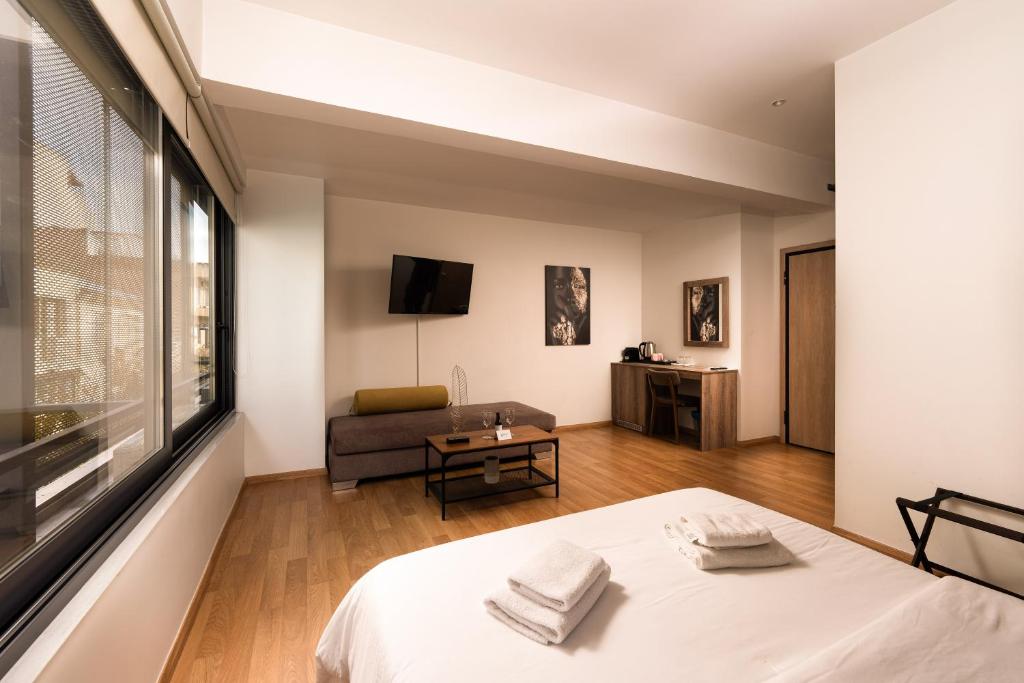 Athens Center luxury Suites 1 - Resim 20