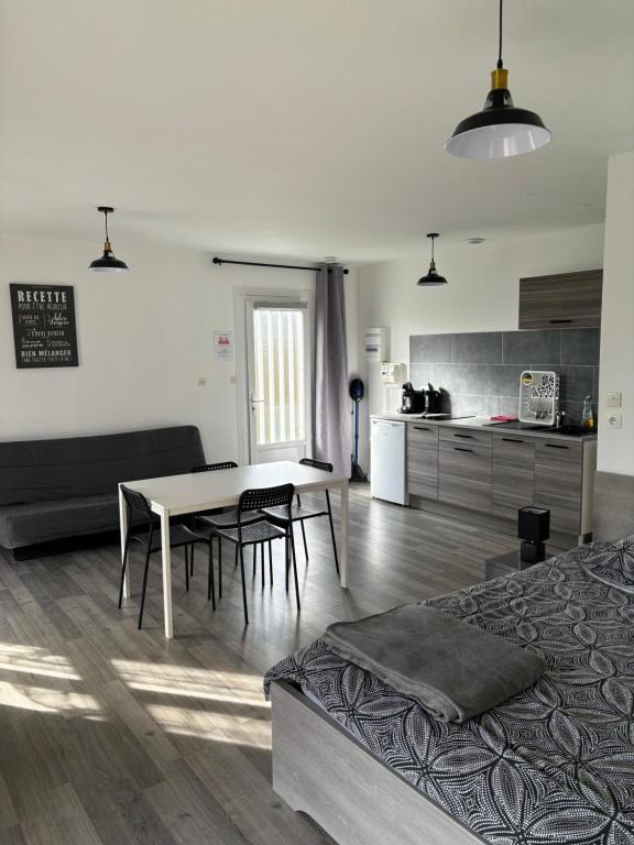 studio Albert avec terrasse a proximité de Metz - Studio Met Terras