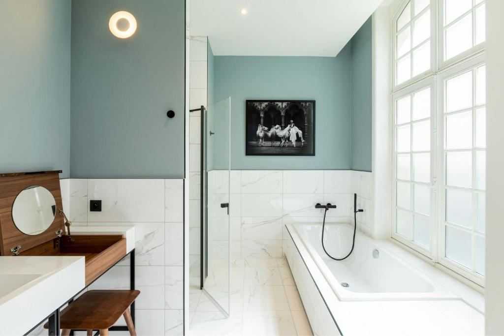 Bany a Sapphire House Antwerp, Autograph Collection by Marriott