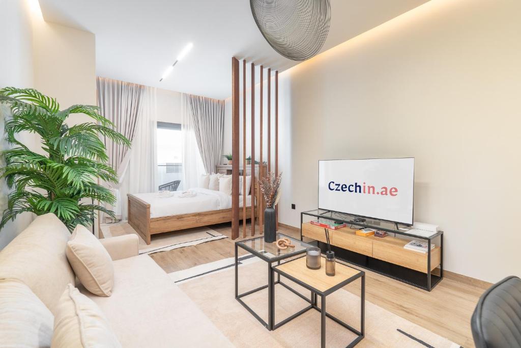 Smartly Designed Studio in JVC