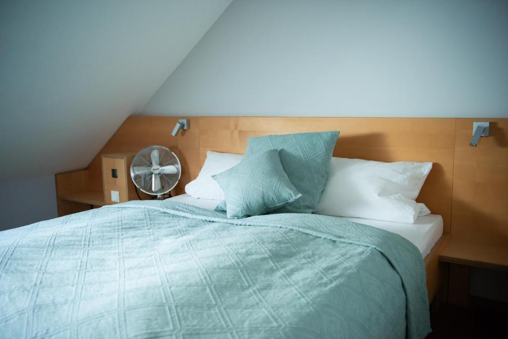 Main Landhaus - Small Double Room