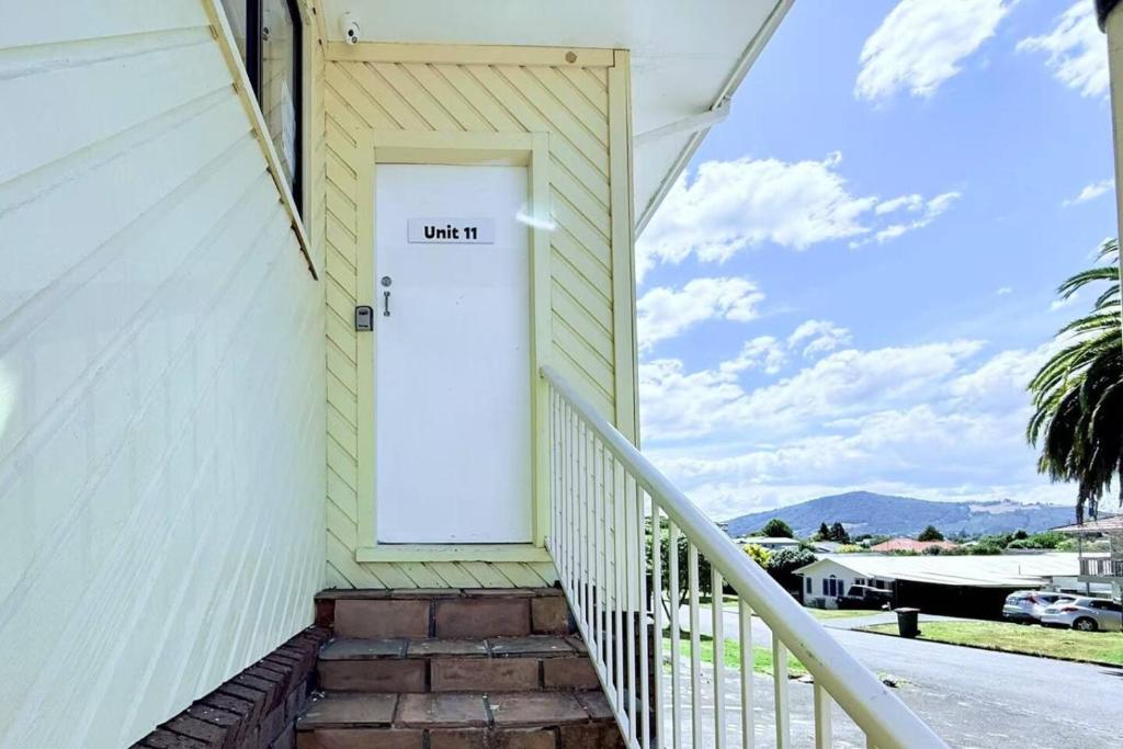 Unit 11 Fenton Summer Lodge Rotorua - Resim 5