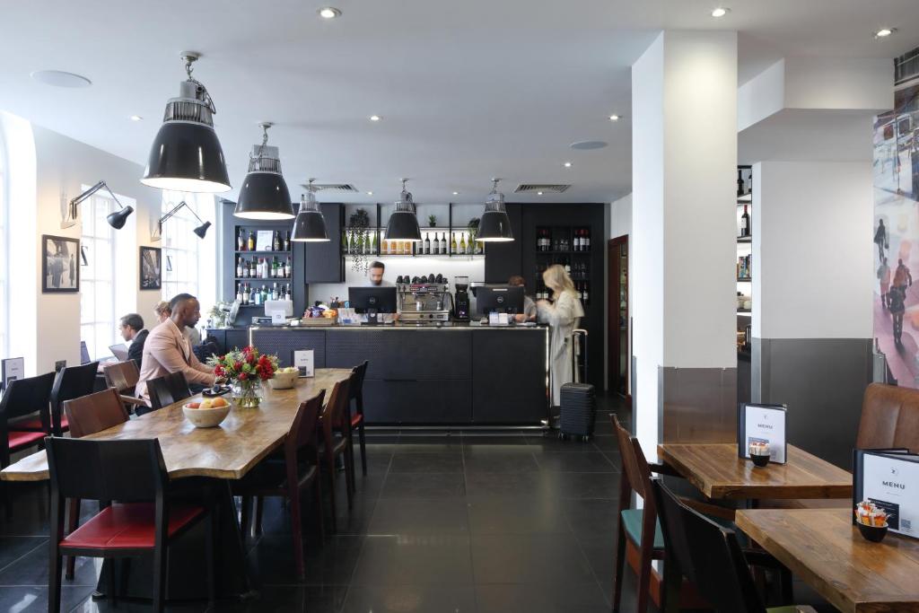 The Z Hotel Victoria - Resim 4