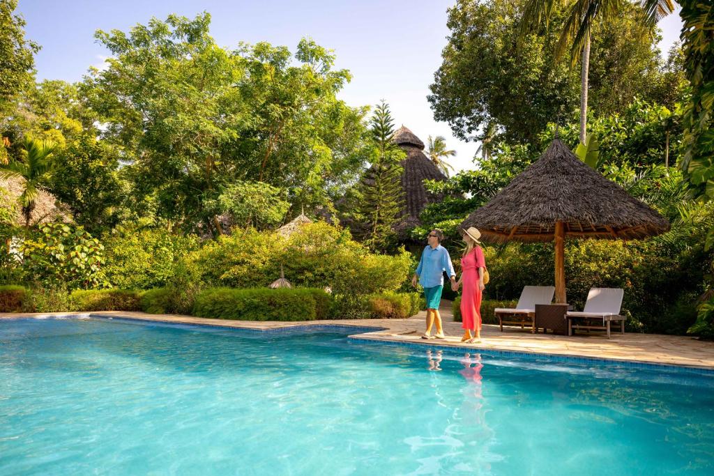Bazén v ubytování Zanzi Resort Private Paradise nebo v jeho okolí