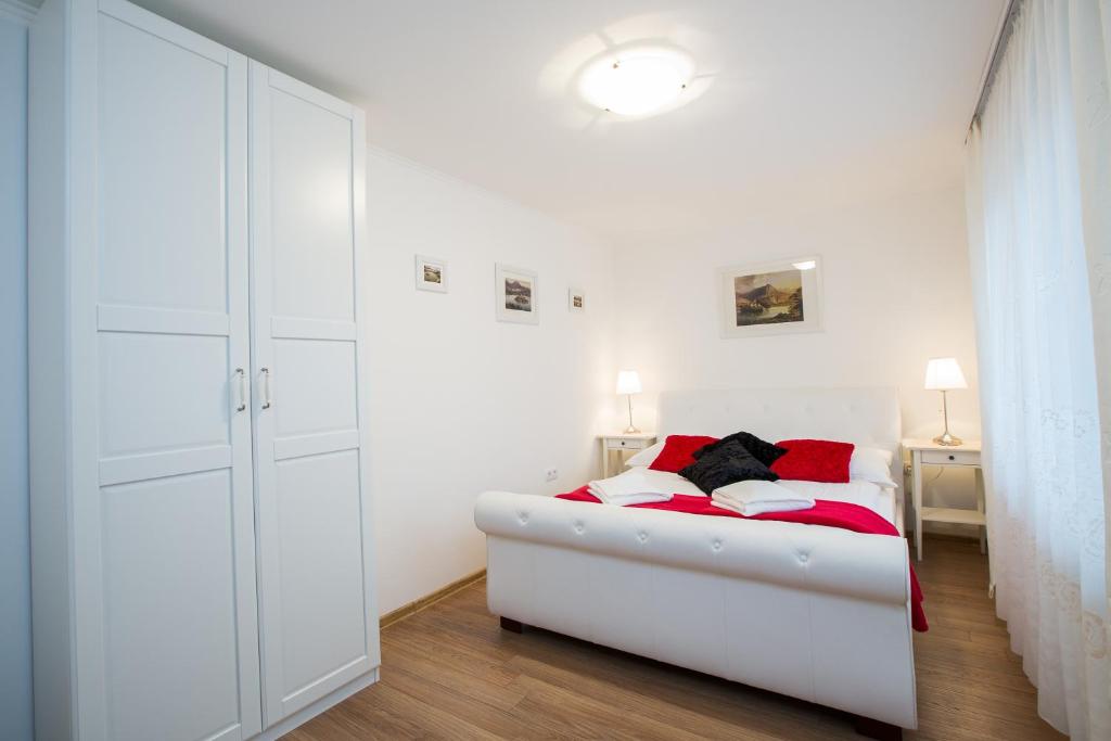 Apartments Grom - Apartamento De Una Habitación Con Balcón