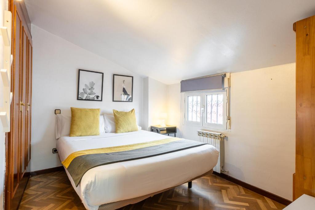 Postel nebo postele na pokoji v ubytování Smartr Madrid Chueca