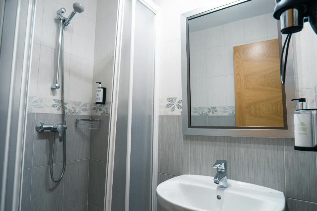 
One-Bedroom Apartment (4 Adults)
