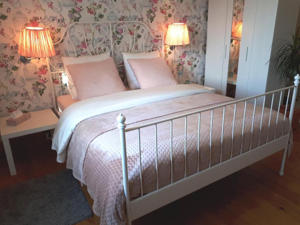 Ένα ή περισσότερα κρεβάτια σε δωμάτιο στο Mostarlic Vegan and Gluten free B&B