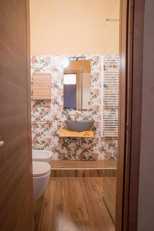 Koupelna v ubytování Agriturismo Corte Alussi