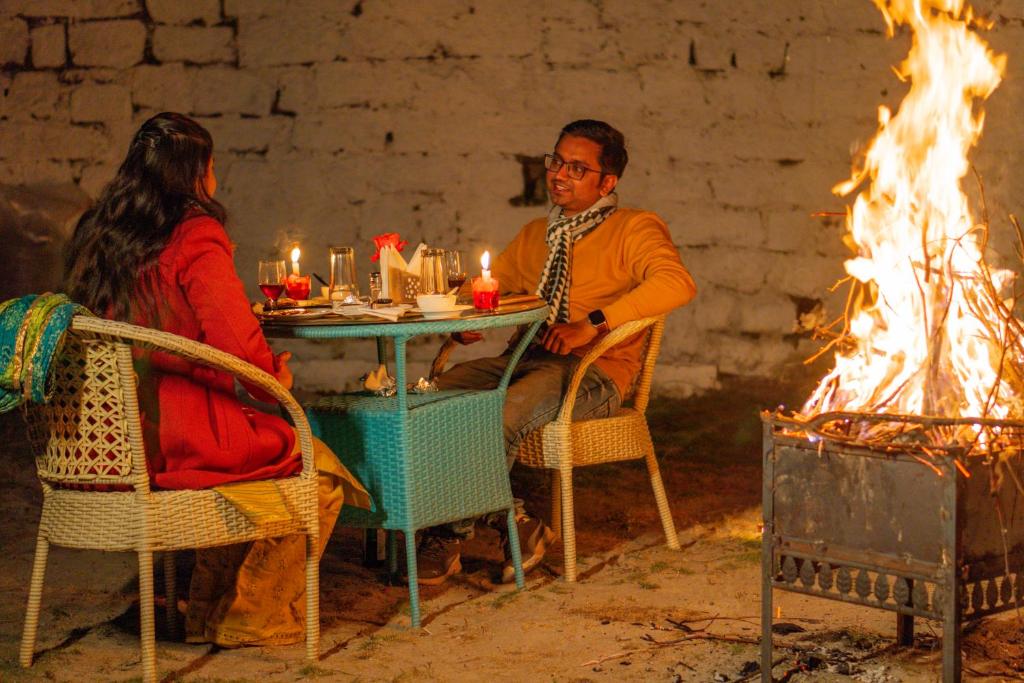Hosté ubytování Hill River Resort - Central Heated & Air Cooled - Near Mall Road , Best Property of Manali 2024- 2025