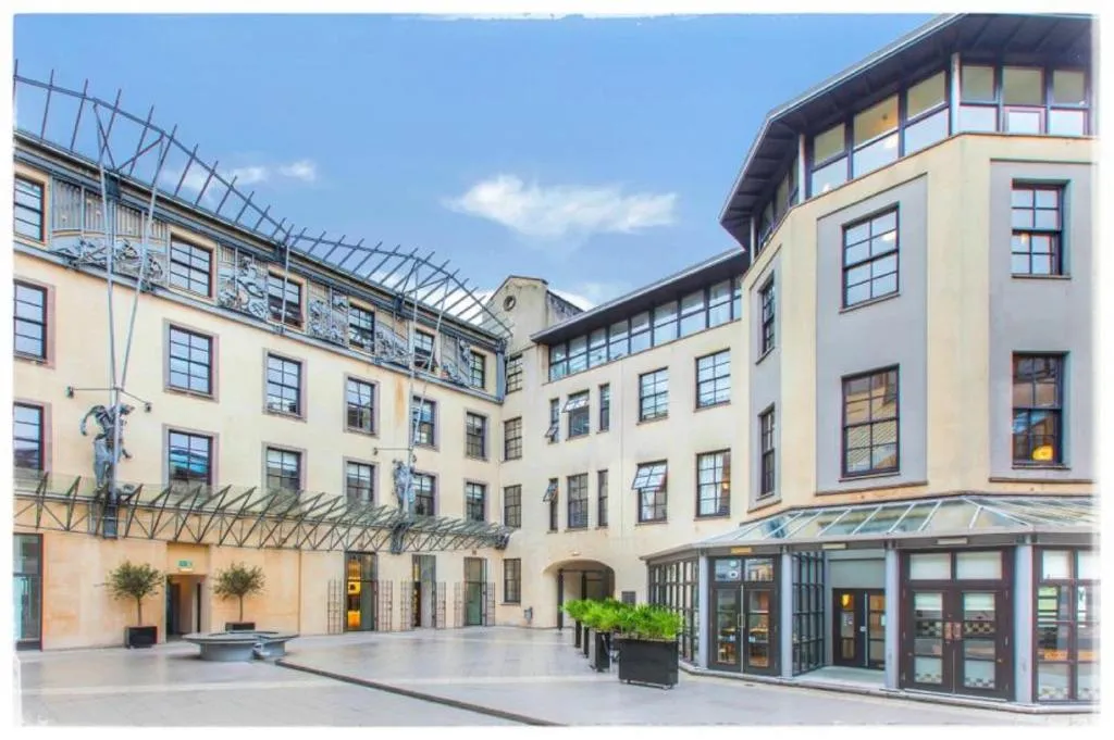 Chic Living in the Heart of the City, Glasgow, Marea Britanie