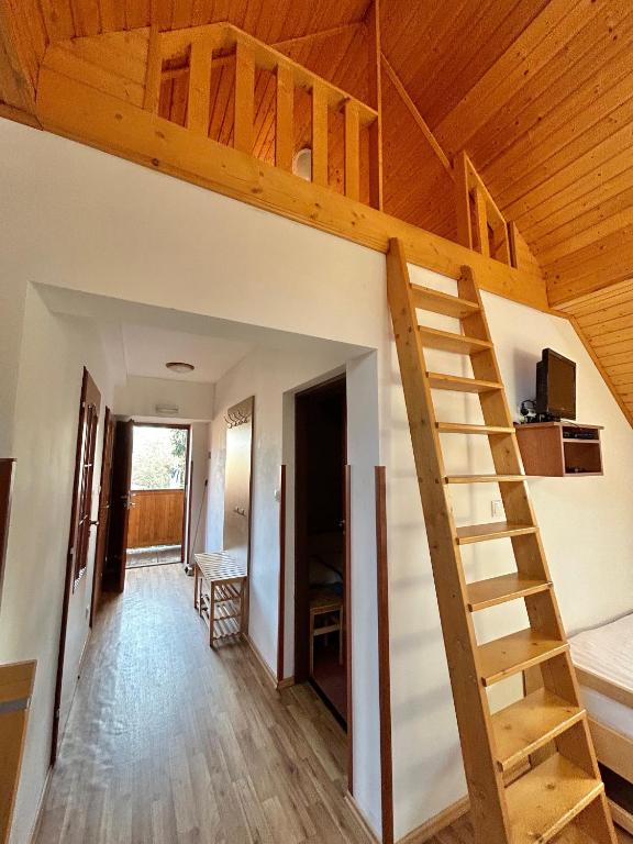 Fotografie z fotogalerie ubytování Penzion Farma Dvorec v destinaci Radnice