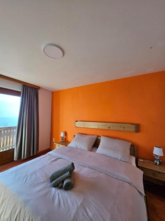 Postel nebo postele na pokoji v ubytování Pension Sonnhof Attersee