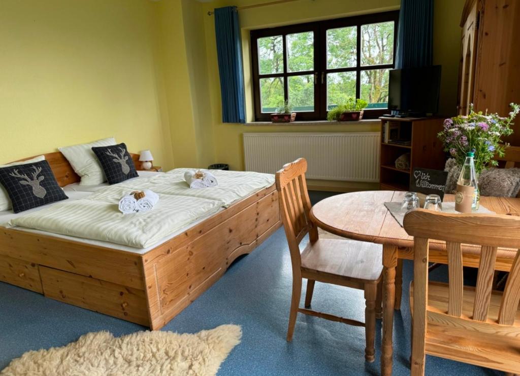 Charlottenhaus - Double Room With Balcony