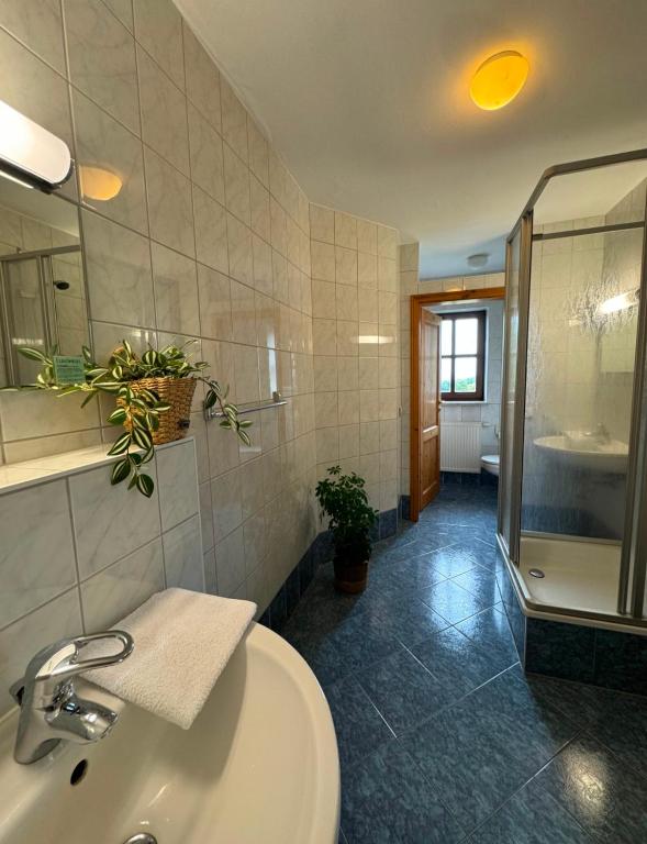 Charlottenhaus - Double Room With Balcony