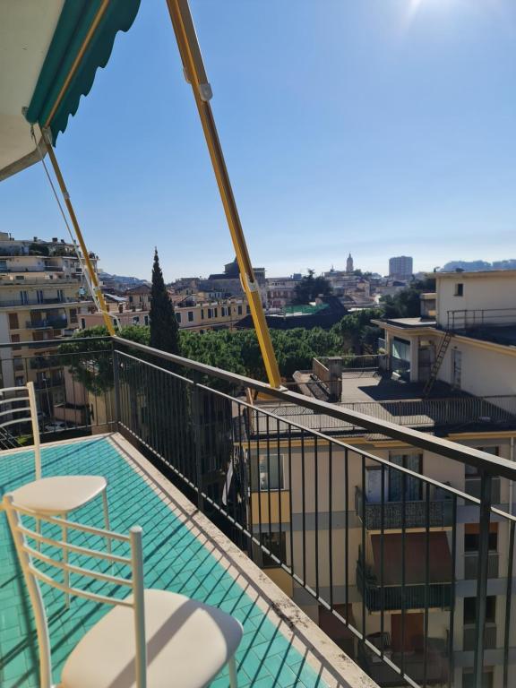 Parveke tai terassi majoituspaikassa View and Relax